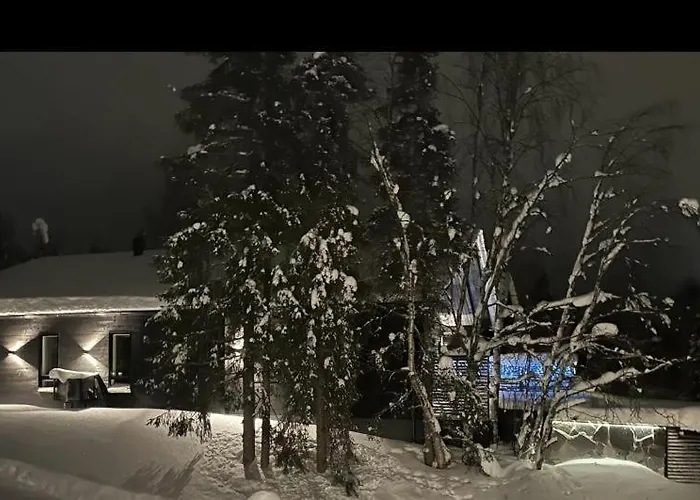 Lucky Live By Hilla ليفي